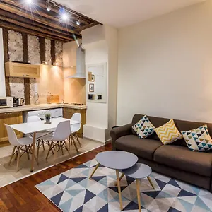 New Chic Flat : Le Marais - Place Des Vosges Frankrijk
